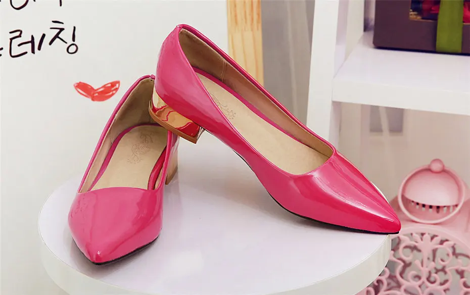 Деловые женские туфли-лодочки из лакированной кожи на низком квадратном каблуке 3 см с острым носком; повседневные офисные, вечерние, свадебные туфли; розовые женские туфли-лодочки с закрытым носком