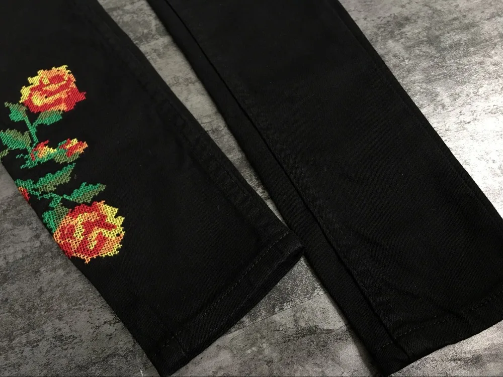 2017 European and American women hot high waist Slim stretch front and rear side cross embroidery roses cowboy pants pants pants (21)