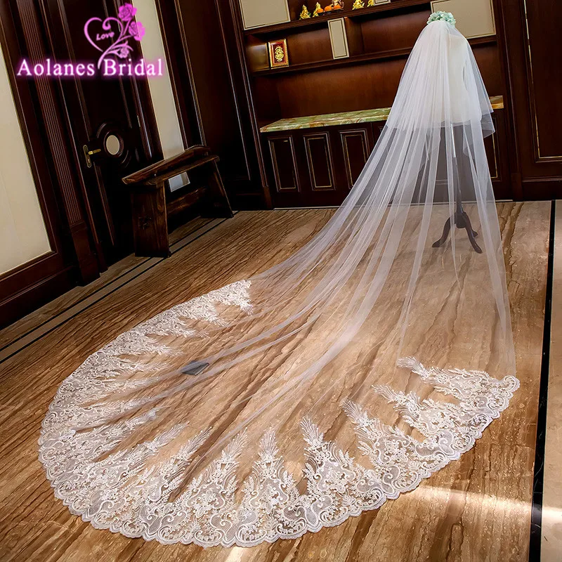

AOLANES 2018 Light Ivory 3M Wide 3.5M Long Wedding Veil Applique Edge Two-layer Bridal Veils With Comb Wedding Accessories
