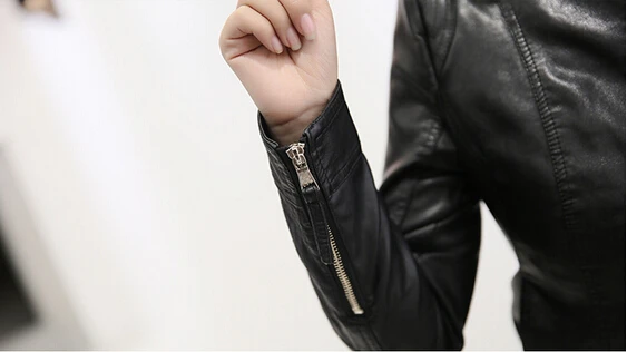 Новинка 2017 Женская весенне осенняя куртка из искусственной кожи в европейском и