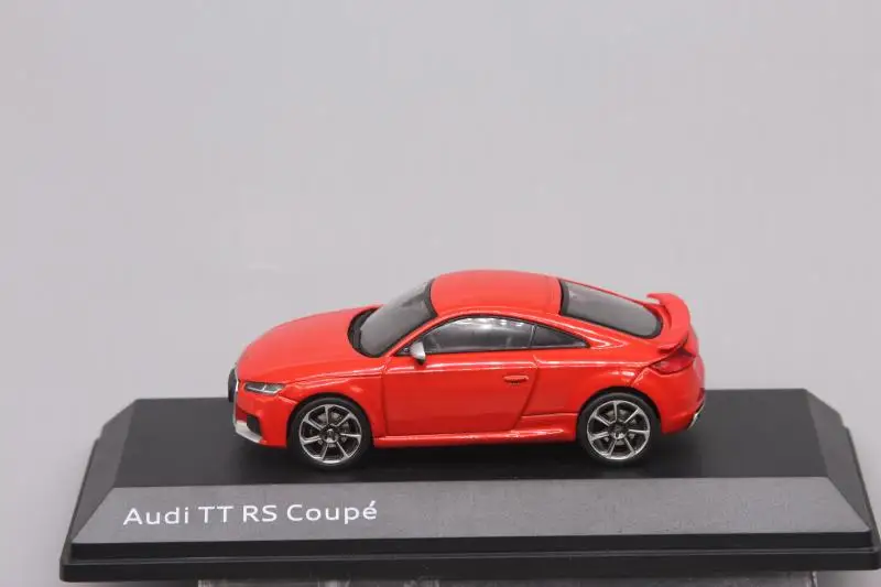 1:43 Au di TT RS 3 8 S Coupe модель автомобиля литье под давлением металлические игрушки подарок на день рождения для детей мальчиков другое