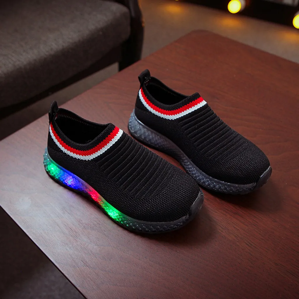 SAGACE/Повседневные тканевые кроссовки без шнуровки со светодиодной подсветкой для маленьких девочек; спортивная обувь; Мягкая Повседневная обувь для маленьких мальчиков; светильник для бега