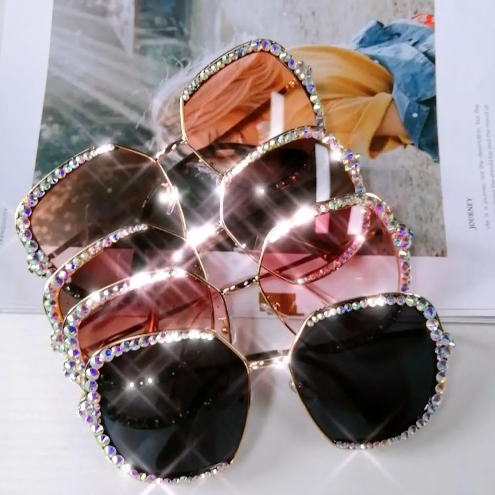 Luxury Oversized Square Sunglasses Women Retro Fashion Brand Designer Vintage Gradient Reflective UV400 Shades Oculos De Sol
