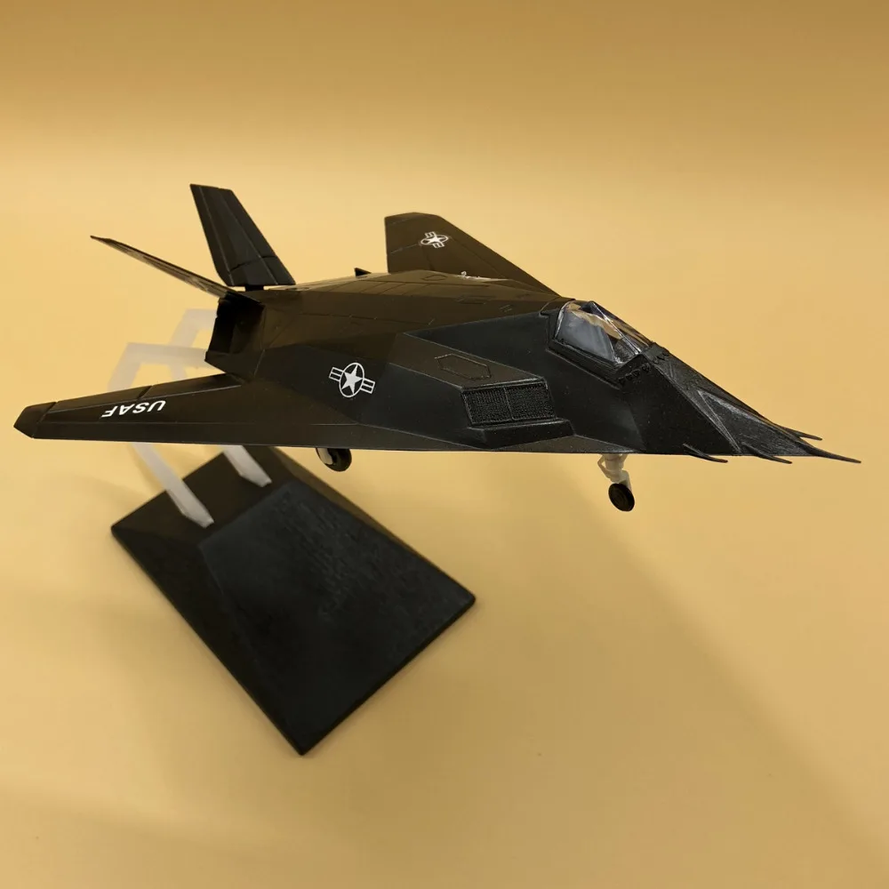 1:72 модель статического самолета F117 Night Hawk бесплатная доставка|plane model|model kits planesplane