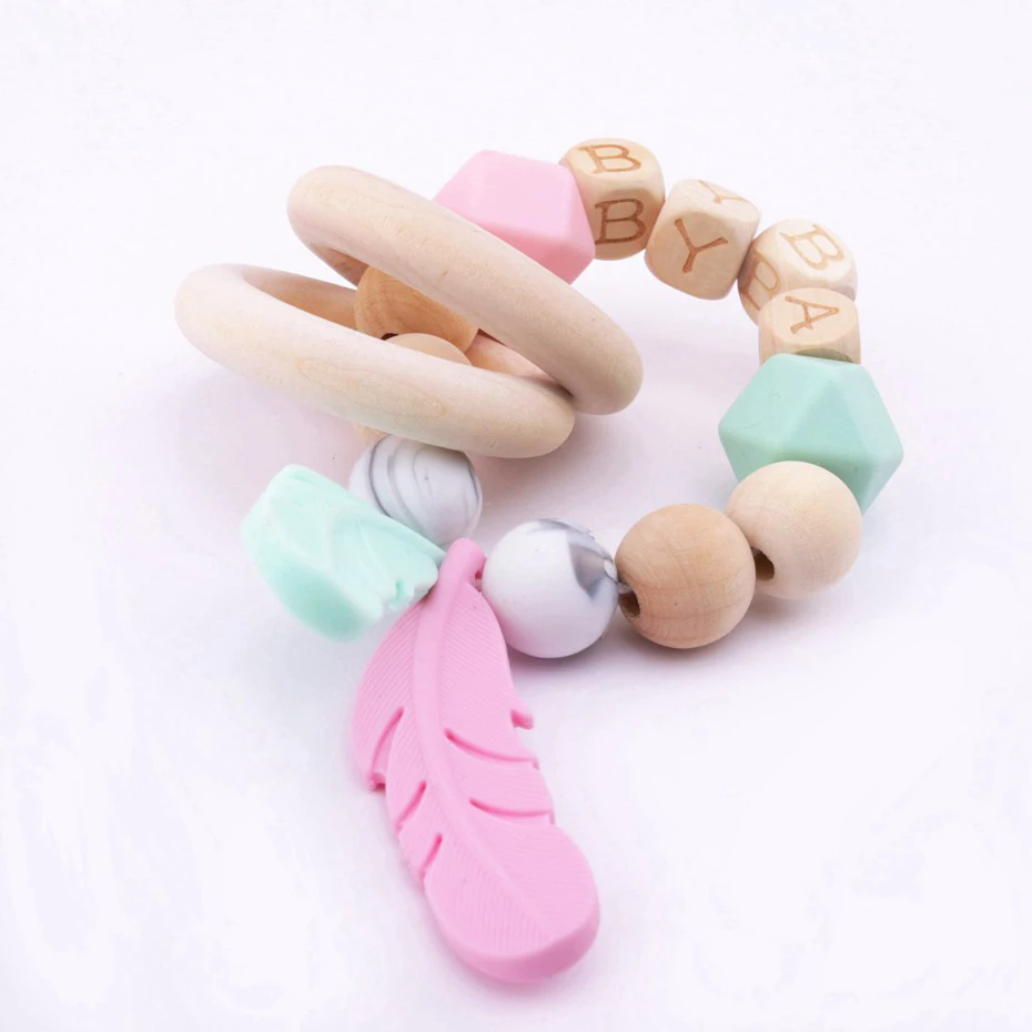 1PC Personalized Wood Rattle Teether Toys With Ring Feather Wooden Teething Beads Natural