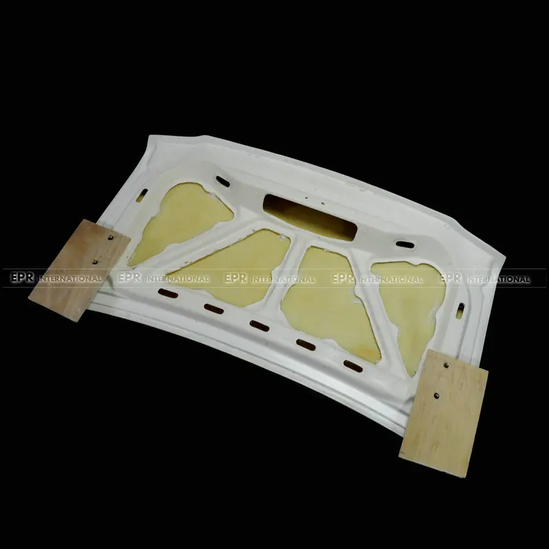 MX5 NA Boot Lid with Duckbill FRP(8)_1