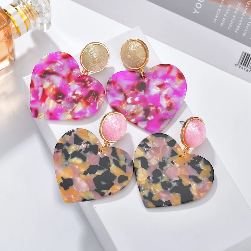 

Bohemian Multicolor Acrylic Lovery Heart Dangle Earring For Women Trendy Rhinestone Abalone Shell Statement Wedding Jewelry Gif