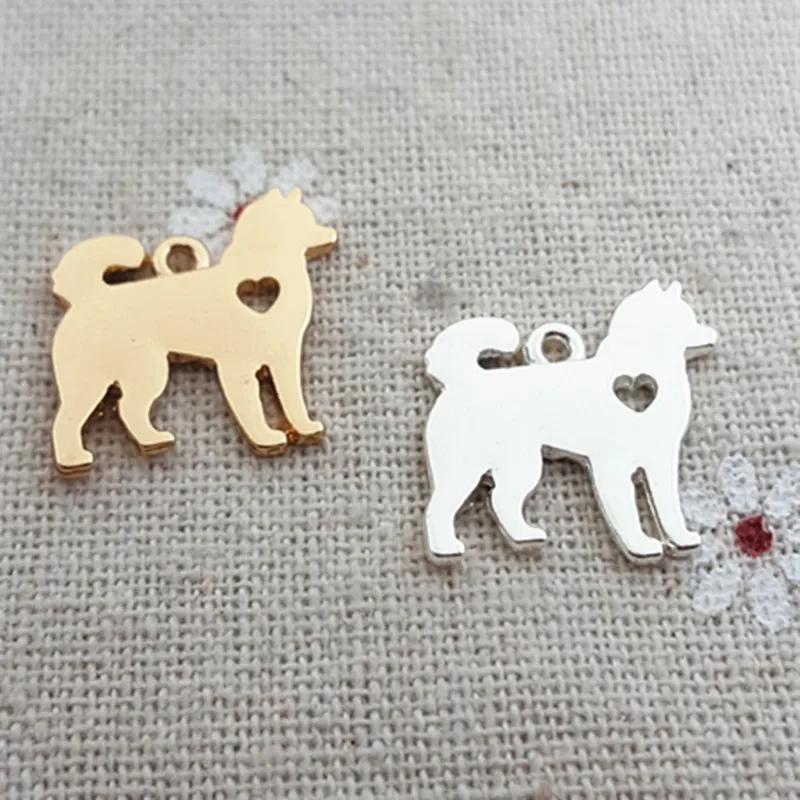 

RONGQING 20pcs/lot 17*18MM Japanese Akita Pet Dog Necklace Pendant for Jewelry Making Dog Charms