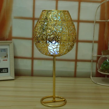 

Hollow Wine Glass Model Candle Holders Golden Metal Iron Candle Lantern Creative Home Decoration chandelier bougeoir sur pied