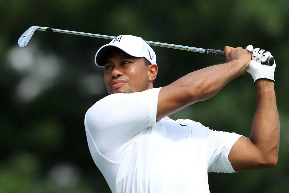 

Tiger Woods Golf Shot Giant SILK POSTER Decorative painting 24x36inch