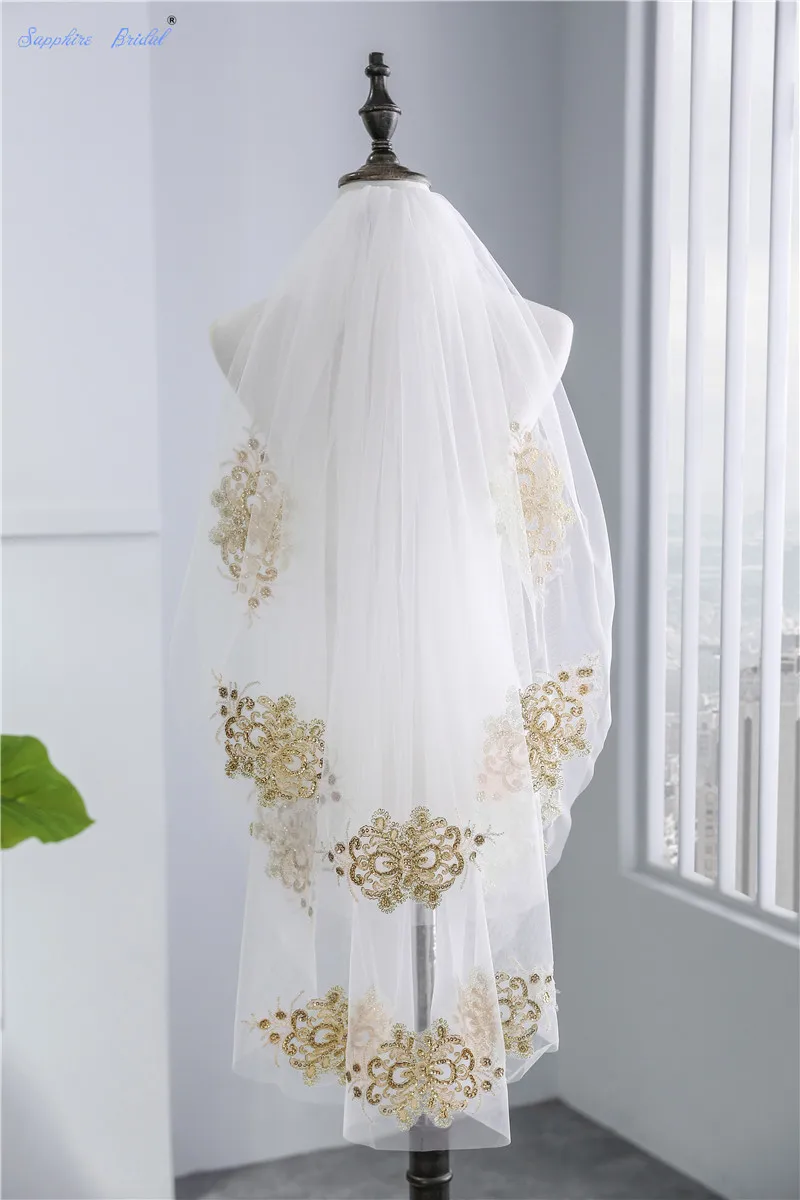 

Sapphire Bridal 2 Tiers Short Tulle Veils Velo De Novia White Ivory Veil Gold Lace Tulle Elbow Length Bridal Veils Hot Sale