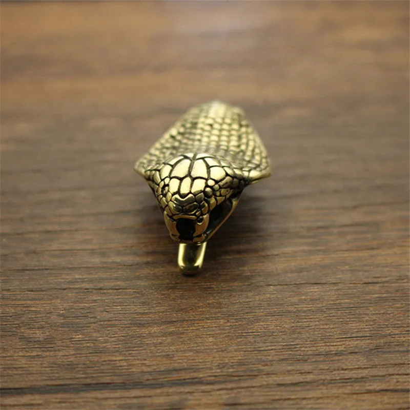 Personality-Retro-Handmade-Pure-Snake-Copper-Belt-Buckle-Pure-Copper-Keychain-Cloth-Clamp-Brass-Accessories-Gift.jpg_640x640