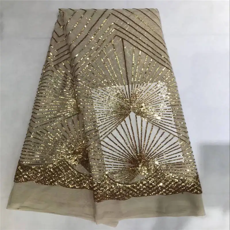 

Champagne Gold Sequin French Nigerian Laces Fabric Heavy Quality Tulle African Laces Fabric With Sequins For Lady Wedding 30
