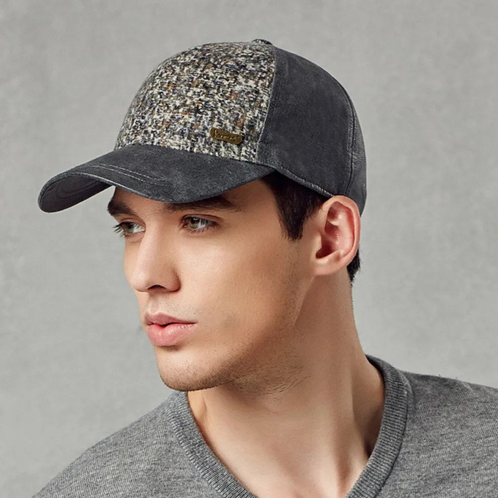 Мужчина в кепке. Кепка мужская осенняя. Кепка зимняя мужская. Кепка осень мужская. Кепка осень мужская.