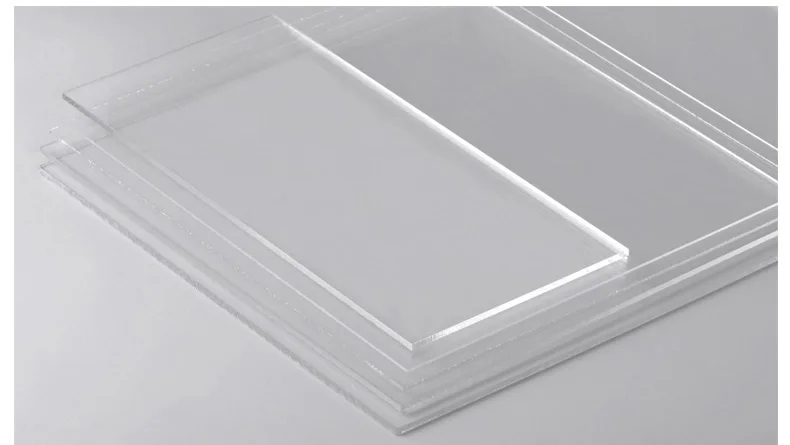 Feuille PVC translucide standard L 1500 mm - Souple et lisse