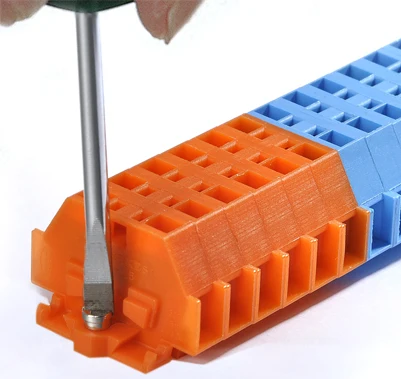 097