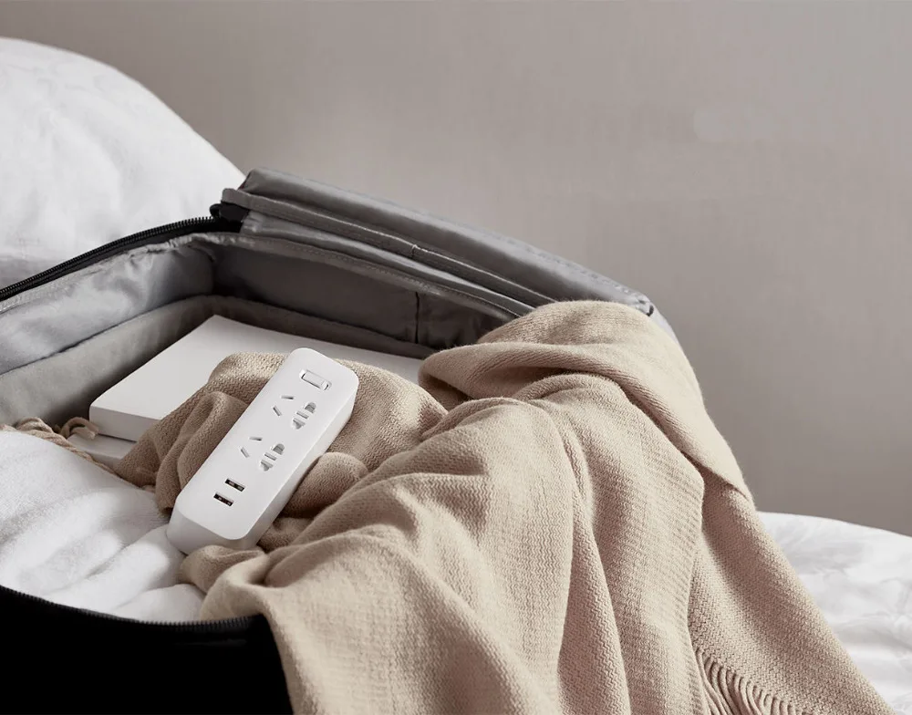 Xiaomi Mijia Power Strip Socket Converter Portable Mini Plug Travel Adapter for Home Office 5V 2.1A 2 USB Fast Charging xiomi H0 (10)