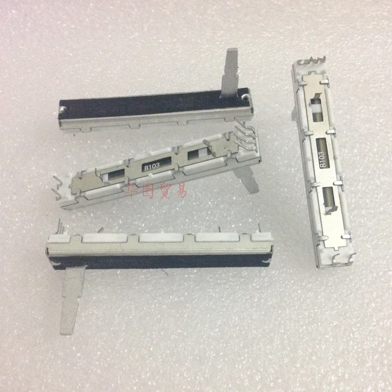 4pcs SC4580GH 60mm Straight Slide Potentiometer B10K / Shank Length 15MM Mixer Dual Channel Fader White variable resistors