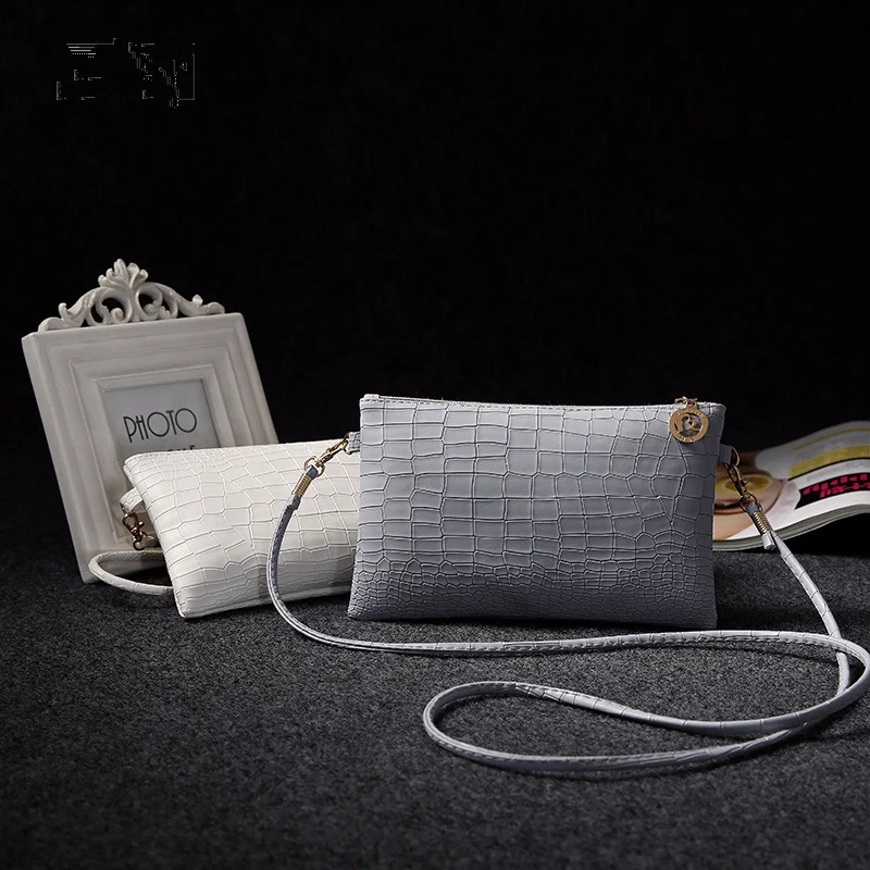 2018 جديد أزياء النساء حقيبة ساع الشهيرة الماركات أسود حقيبة يد جلدية سيدة crossbody الكتف براثن مصمم mochila