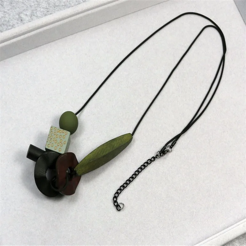 3546983330_1702559720