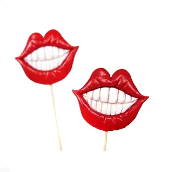 

2pcs/lot Red Funny Photo Booth Props For Party POLYMER CLAY Big Smile Lips On A Stick Decoration Event Party Supplies