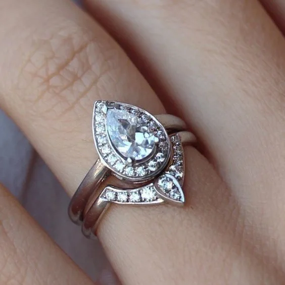 

Cute Female Crystal White Water Drop Ring Set Luxury 925 Silver Engagement Ring Vintage Bridal Wedding Rings For Women