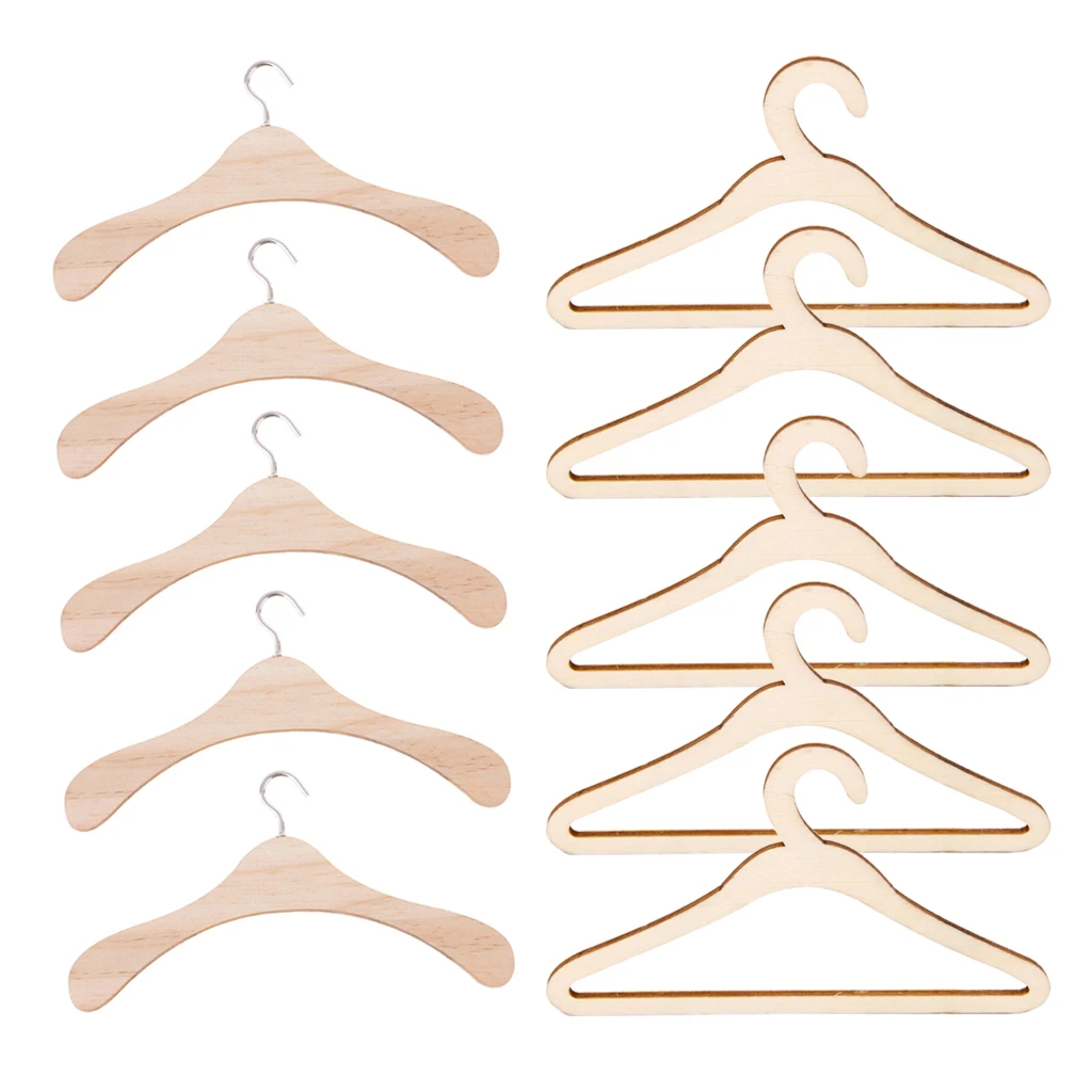 High Quality 10 Pieces 15cm Natural wood color Wood Clothes Hanger Metal Hook for 1:3 Male BJD SD17 Uncle Dolls