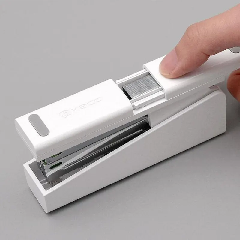Xiaomi-Mijia-LEMO-Simple-Stapler-Mini-Safe-24-6-26-6-Include-100-Pcs-Staples-Nails (2)