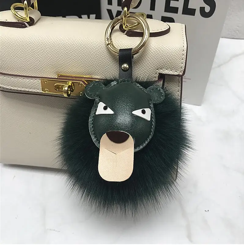 car keyring pom pom