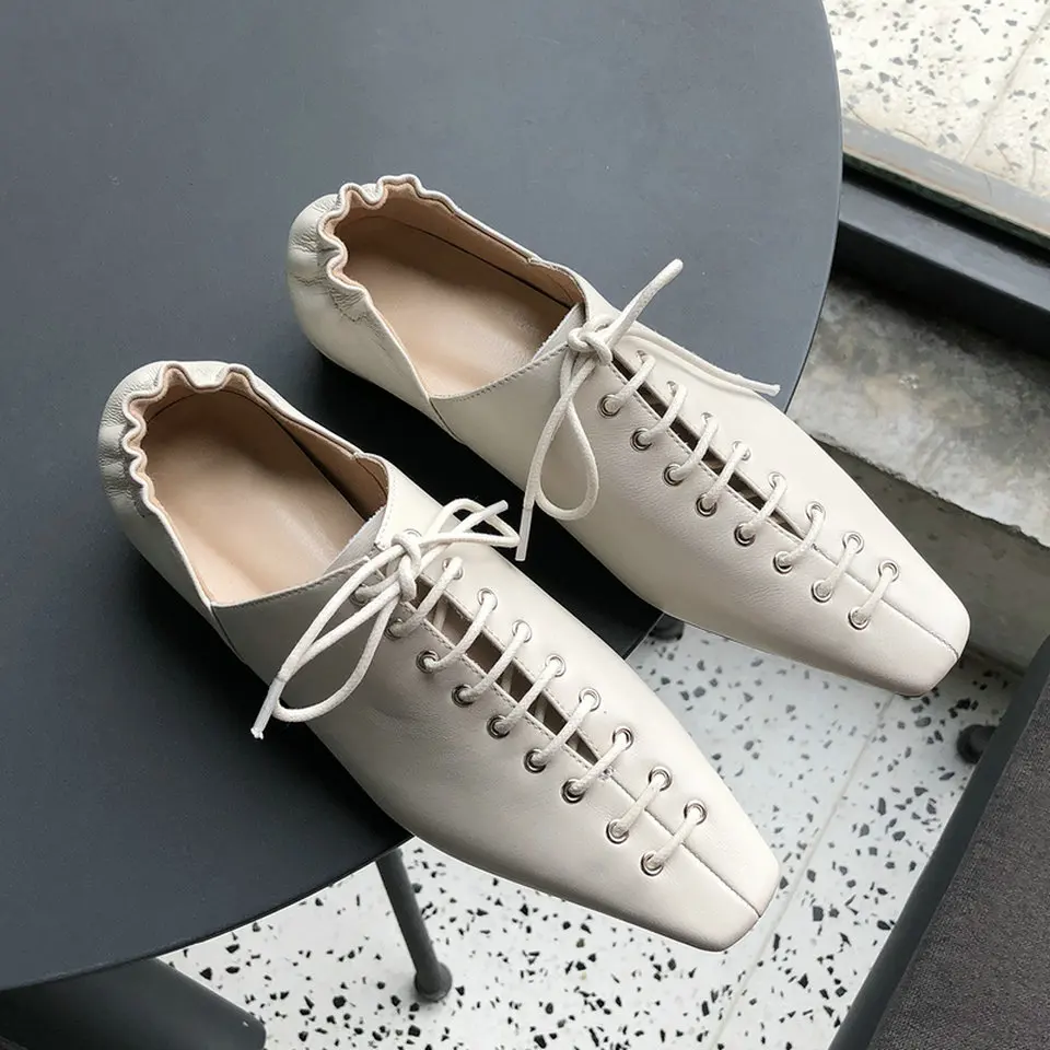 EshtonShero/женские туфли-лодочки женская обувь на платформе из кожи и искусственной кожи на низком каблуке, со шнуровкой, с острым носком, черные женские свадебные туфли размер 3-9 - Цвет: Белый