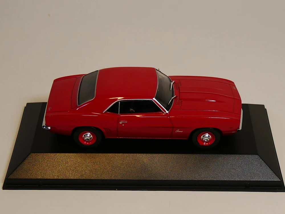 Ixo 1:43 Chevrolet Camaro 1969 литая модель автомобиля