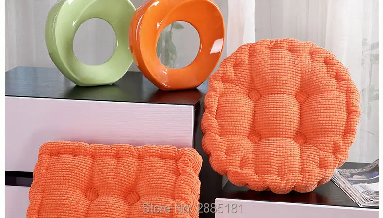 Corn-Cushion-790-02_05
