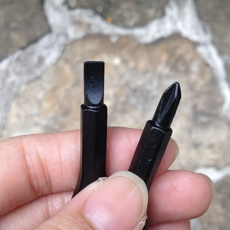 2Pcs/set Key Screwdriver EDC Outddor Camping Survival Equipment Tourism Multifunctional Portable Mini Keychain Tools 2Pcs/set Key Screwdriver EDC Outddor Camping Survival Equipment Tourism Multifunctional Portable Mini Keychain Tools