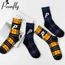PEONFLY забавная решетки движения высокого качества хлопковые носки Street Письмо P Для женщин Повседневные Удобные Skate чулочно-носочные изделия