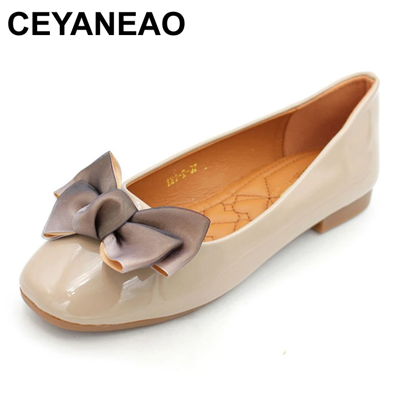 

CEYANEAO Large butterfly knot; women's shoes from patent leather on a flat sole with a closed toe casual shoes with a square toe