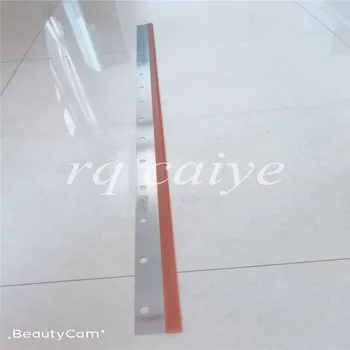 

High quality Komori Lithrone L440 Wash up blades Length: 1110mm width: 48mm 15 holes.