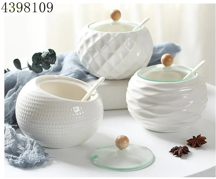 1pices household kitchen products/ceramic wooden cover seasoning bottle soy sauce pot, salt sugar pot/kitchen seasoning tool - Image 2