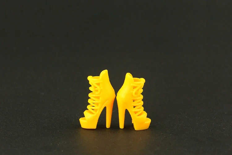 10 pair / lot Fashion Yellow Shoes For Barbie Doll Mixed colored short Boots Doll Accessories Doll Shoes