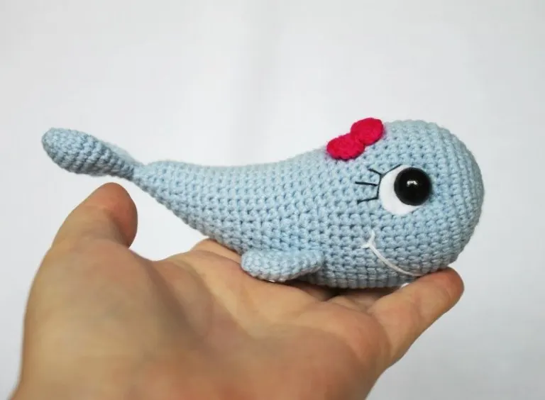

Симпатичные крючком животных амигуруми синий кит игрушки и куклы погремушка