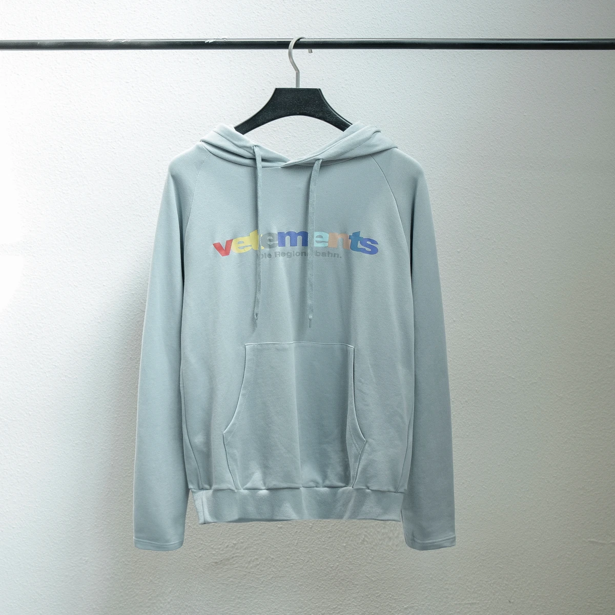 

19ss VETEMENTS Hoodies Men Women Streetwear Unicorns Rainboms Harajuku Embroidery Sweatshirts Fashion Cotton VETEMENTS Hoodie