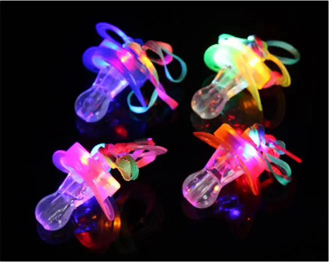 200 teile/los Led Schnuller Pfeife Licht Halsketten Nippel Blinkende Kinder Spielzeug Für Weihnachten Bar Partei Liefert