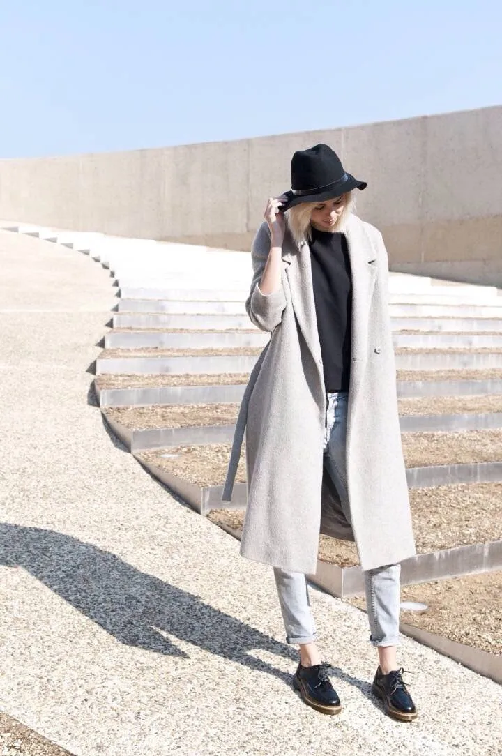 2269264335_1558675538