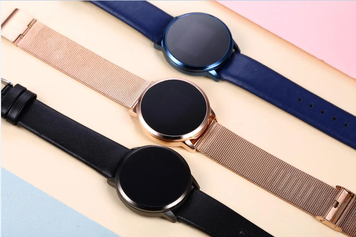

2019 New Q8 Smart Watch OLED Color Screen Smartwatch women Fashion Fitness Tracker Heart Rate monitor