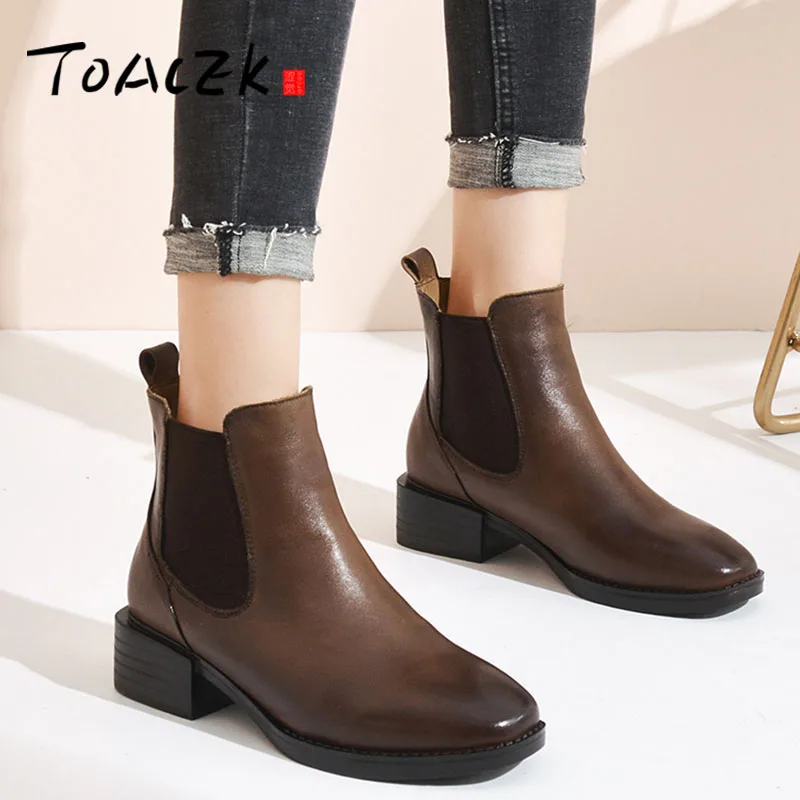 

Handmade women's shoes fall and winter new warm women's shoes fashion short boots retro joker women's Martin boots