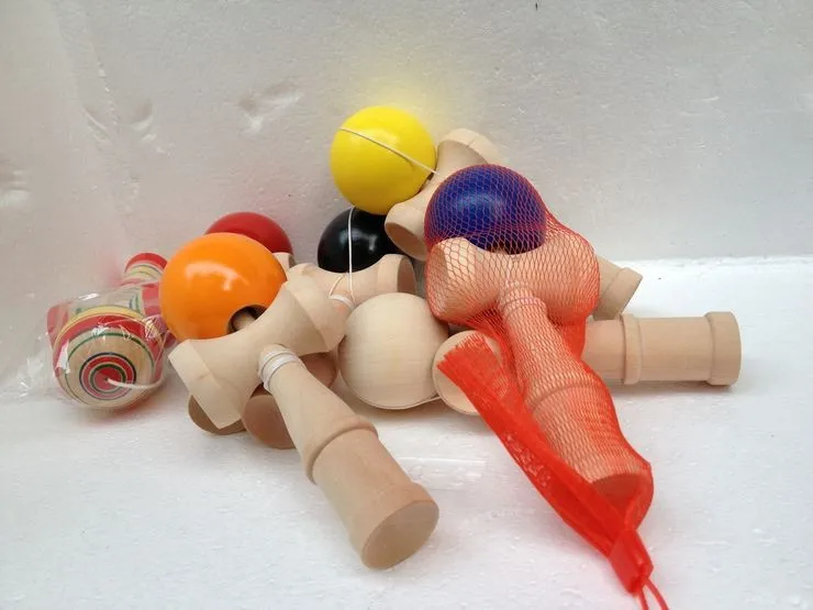 240 шт FedEx 18 цветов смешная традиционная игра шар Kendama красочный профессиональный подарок образец оптом подгонянный