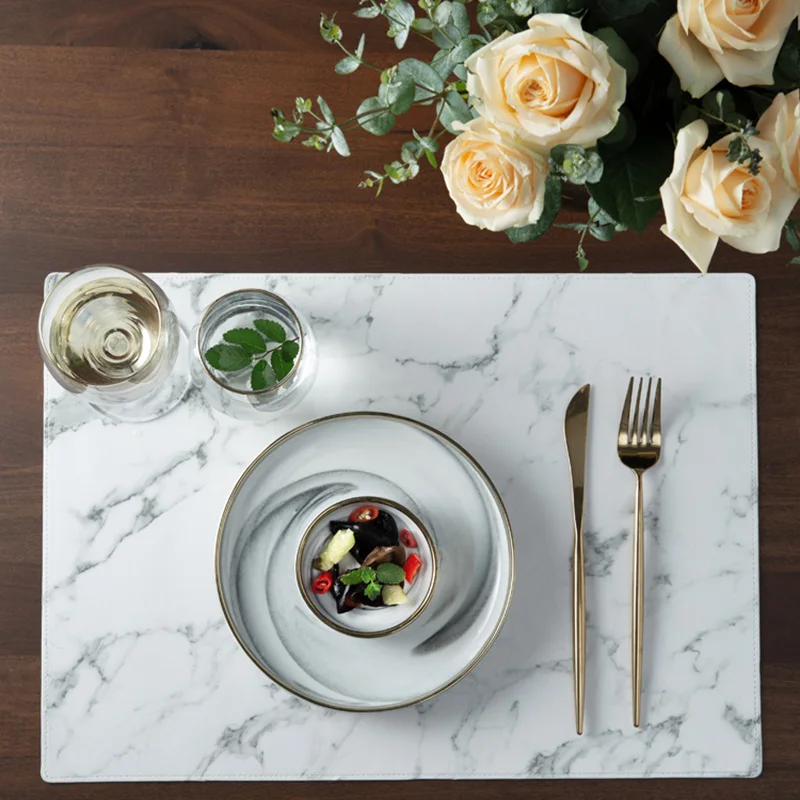

PU Leather Heat Insulation Stain Resistant Non-Slip Vinyl Placemat Waterproof Washable Table Mats Set