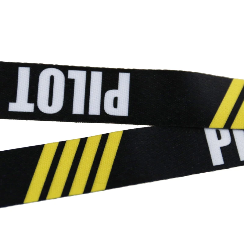 HTB1yDxWfDJYBeNjy1zeq6yhzVXaB