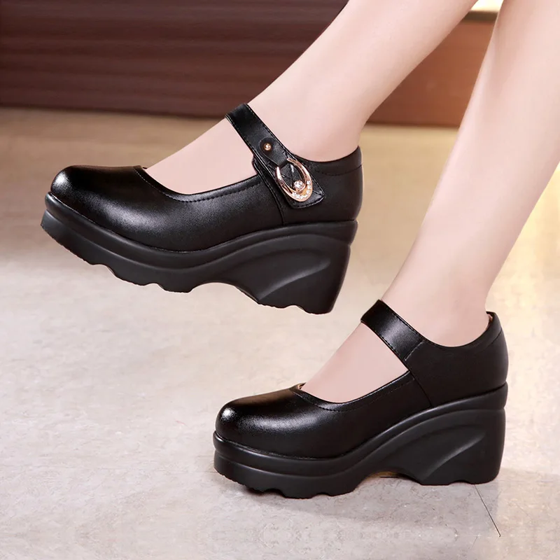 2019 spring new style with thick waterproof platform women's shoes leather large size round head shallow mouth single | Обувь