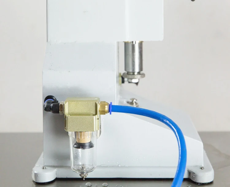 A02 Pneumatic Filling Machine3