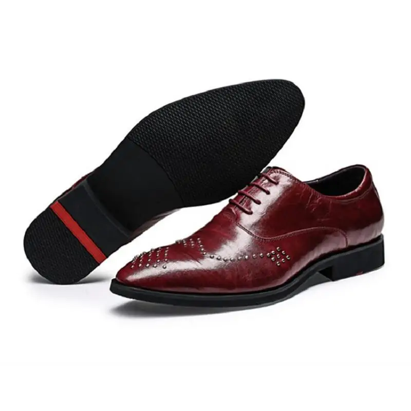 Couro Conforto Calçado Genuíno De Marrom Casamento Masculino Festa 2018 Plana Vestido Mycolen vermelho Dos Sapatos Homens Negócios Vinho Brogue Preto Clássico tqTPwa0Y